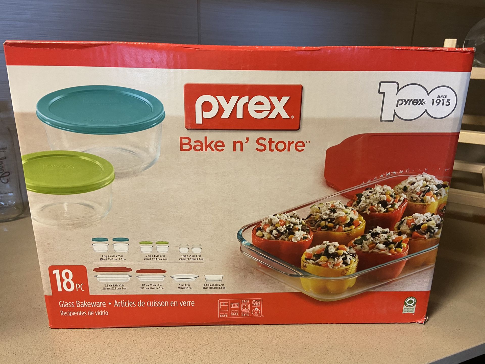 Unopened Pyrex 18-pc