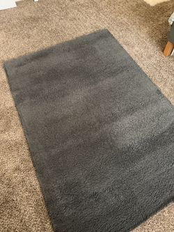 IKEA Dark Grey High-Pile Area Rug –133 x 195 cm (4’4” x 6’5”)