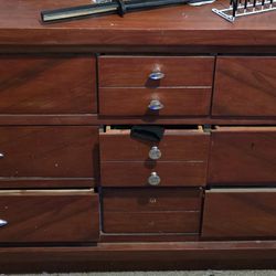 9 Drawer Dresser Wood