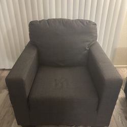 Ashley Bavello Chair