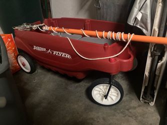 Radio flyer wagon