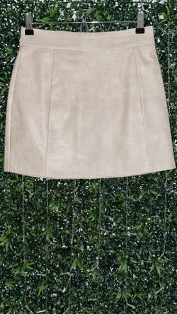 Beige faux leather crocodile skirt