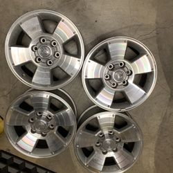17 X 7.5 JJ Toyota Rims