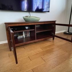 Wood Media Console / TV Stand – Excellent Condition
