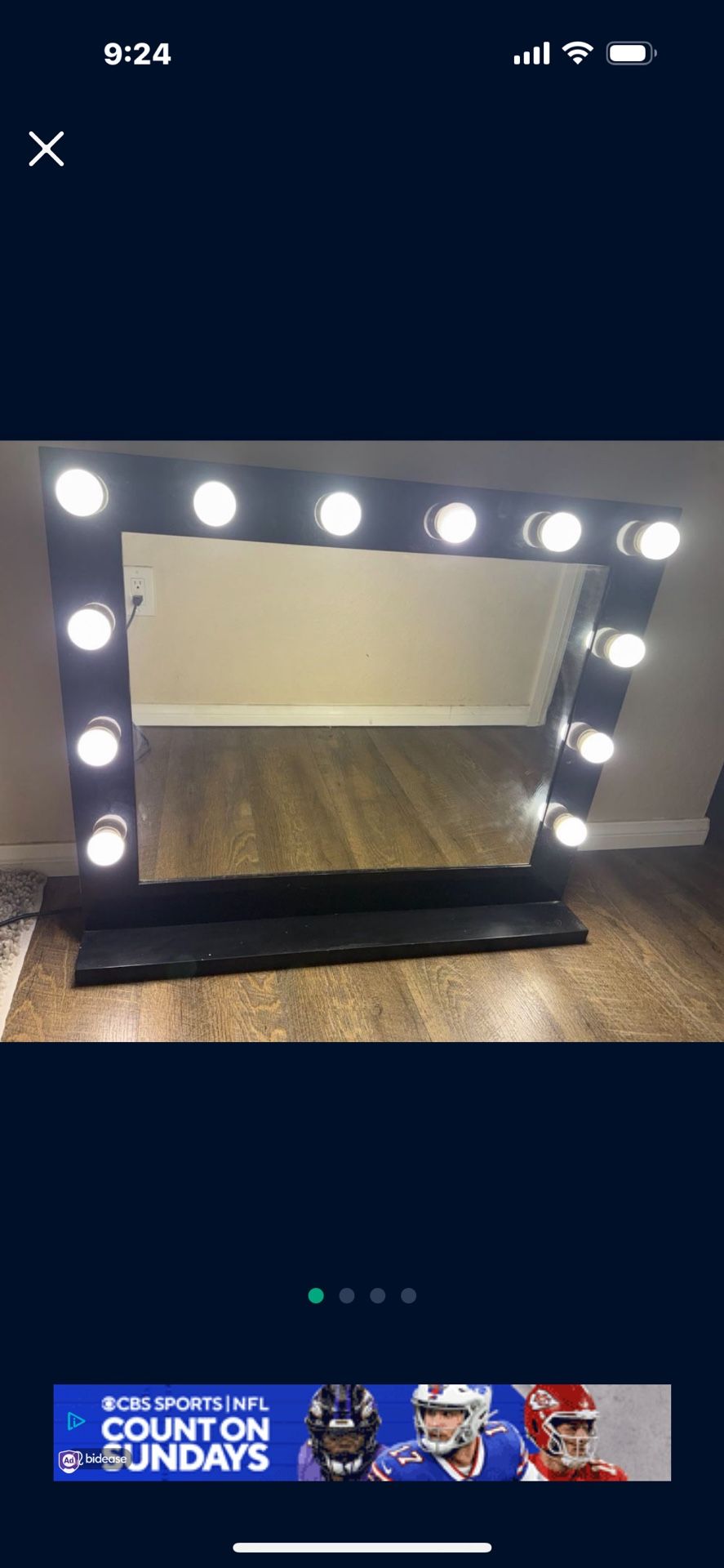 Vanity mirror with lights