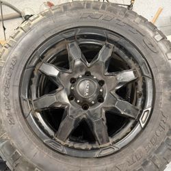 18” Truck Wheels w/ 275 65 R18 Nitto Ridge Grappler Tires