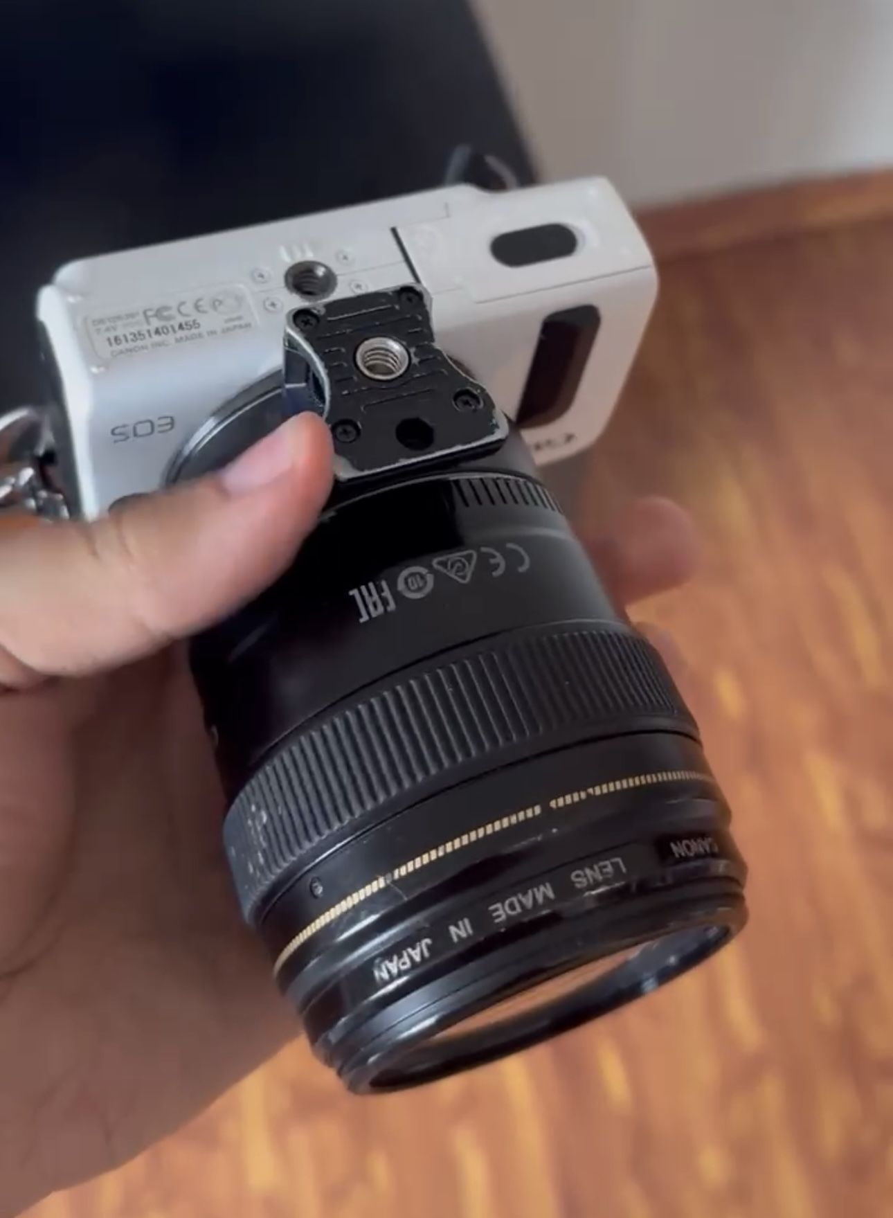 Canon Eos m