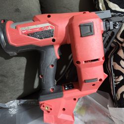 Retail $379.00) Milwaukee M18 FUEL 18-Volt Lithium-Ion Brushless Cordless Gen ll 16-Gauge Straight Finish Nailer not working to be fixed or for parts