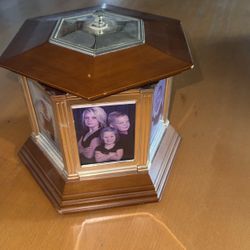 Wooden Carrousel Photo Gallery And Jewelry 