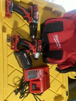 Milwaukee Drill & Impact Driver 