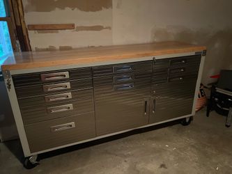 Seville Classic Ultra HD 11 draw Rolling Workbench