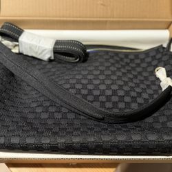 Rothy’s The Daily Crossbody - Black Sand