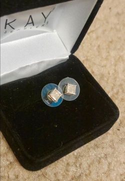 10k Gold Diamond Earrings