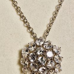 Rhinestone - Pendant W/chain.