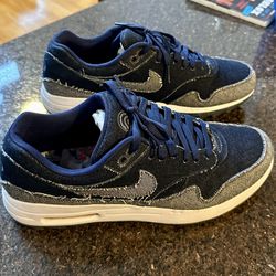Nike Air Max 1 Men’s Golf Shoes. 10.5(fits like 10)