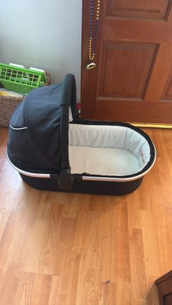 Mockingbird bassinet attachment