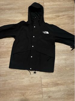 Black The NorthFace Windbreaker Size:Small