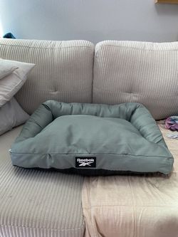 Small/Medium Pet Bed