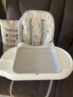 Fisher price SpaceSaver High Chair