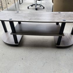 Tv/media Stand