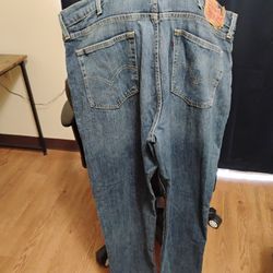 Levi 559 38x34 Men's 