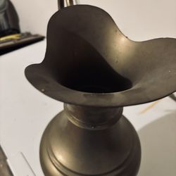 Elegant Antique-Style Decorative Vase