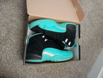 Air Jordan 12 Black And Teal