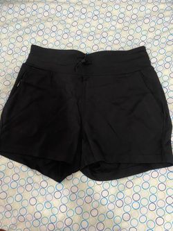 High quality Women's Athletic Running Shorts with Pockets size small