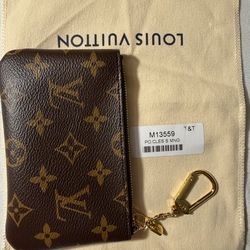 Louis Vuitton key pouch S