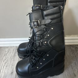 New Black Boots 