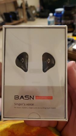 Basn BsingerBC100 headphones nib