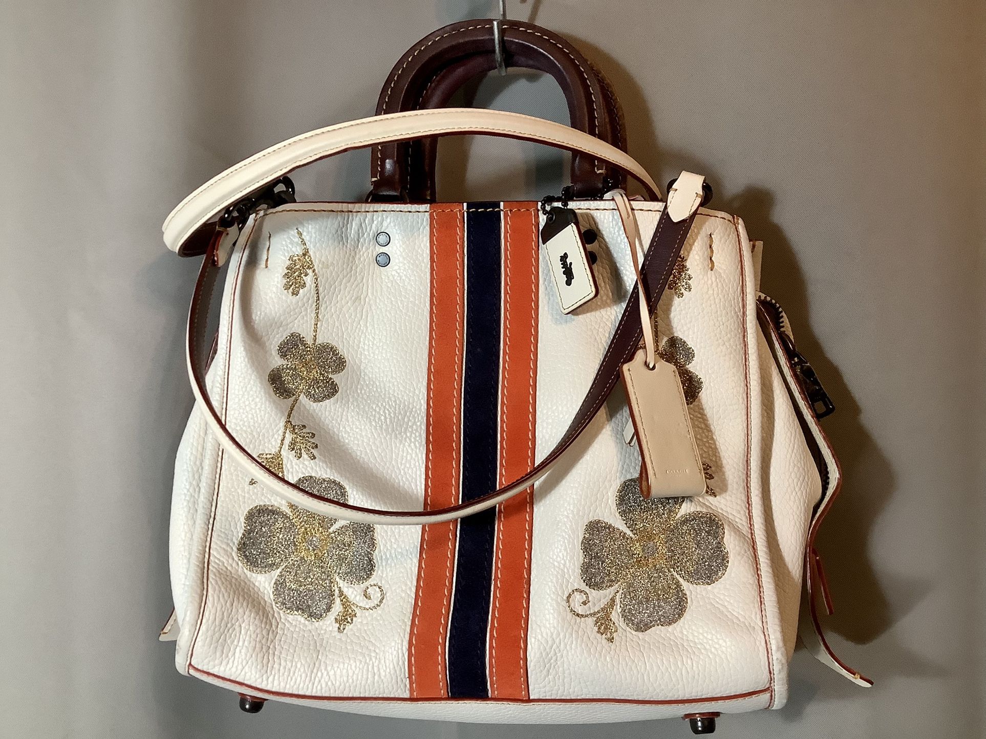 Coach Rogue 1941 Purse White Leather with gold flowers / Excellent condition   12” x 10” x 4.5”approximately.