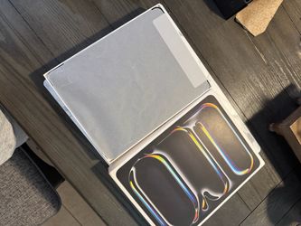 iPad Pro 13in
