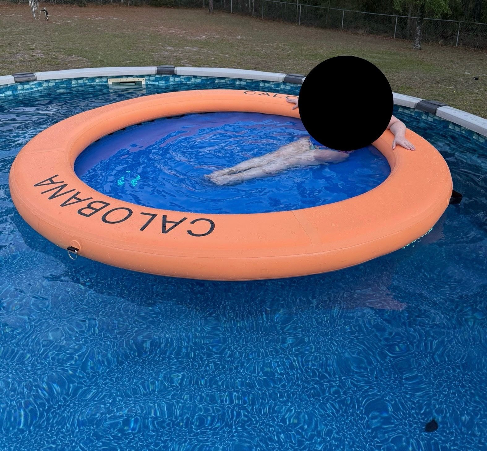 Calobana Pool Float