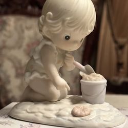 Precious Moments With box