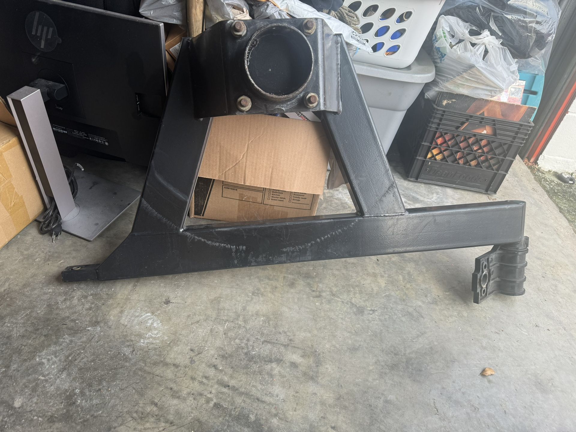 H2 Hummer “Tire Rack” “WithOut Bolts” And Left Mount.
