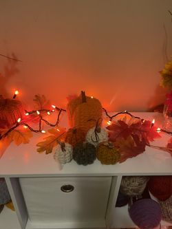 Pumpkins Groups of 6 sizes and colors! 