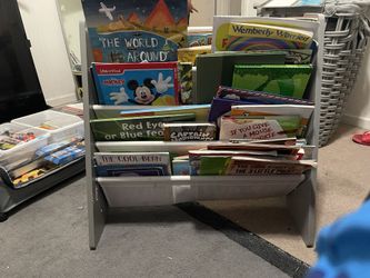 Kids Book Storage 