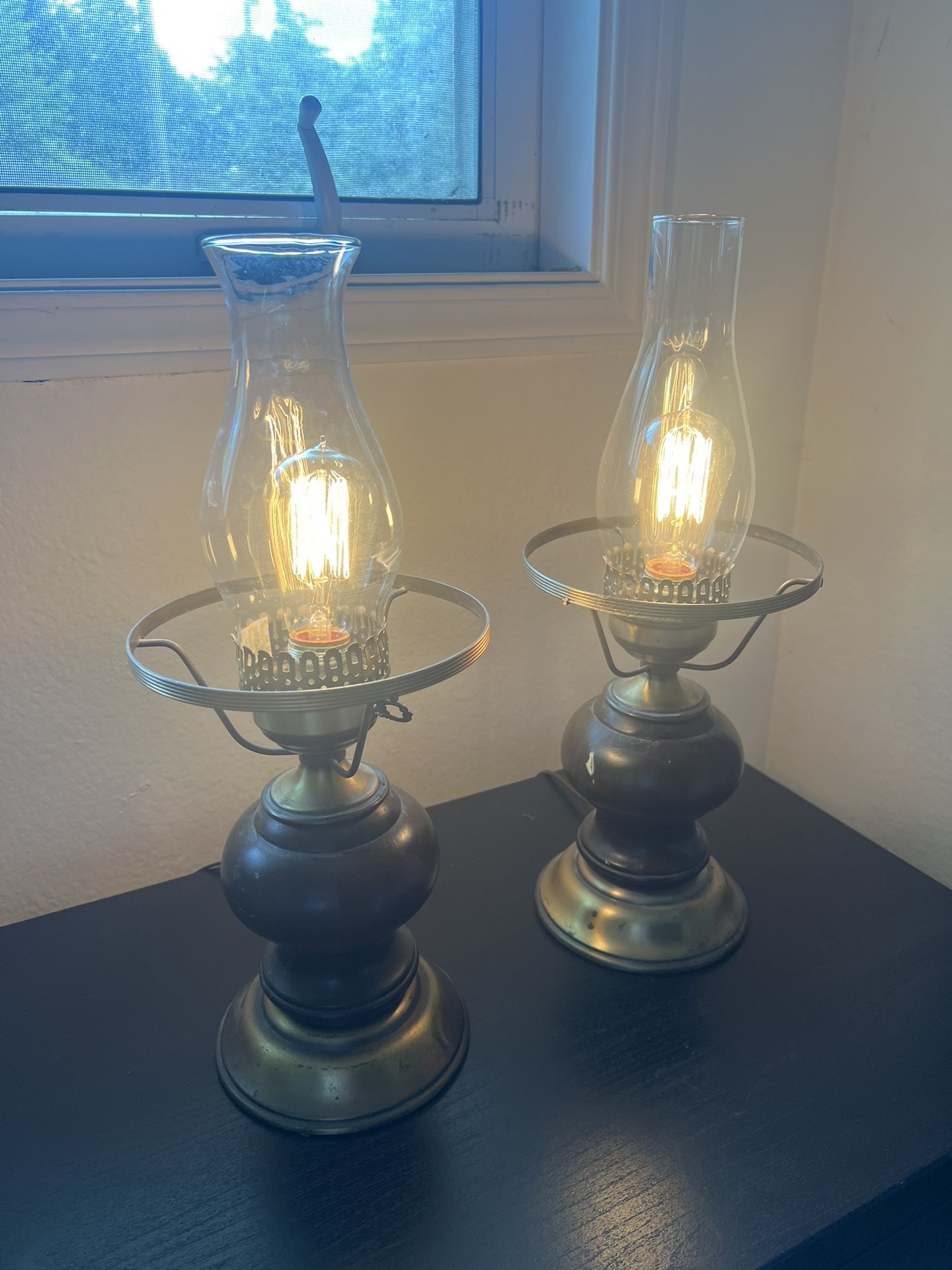 Vintage Electric Oil Lamp Light Lot