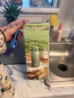 Momcozy portable milk/water warmer