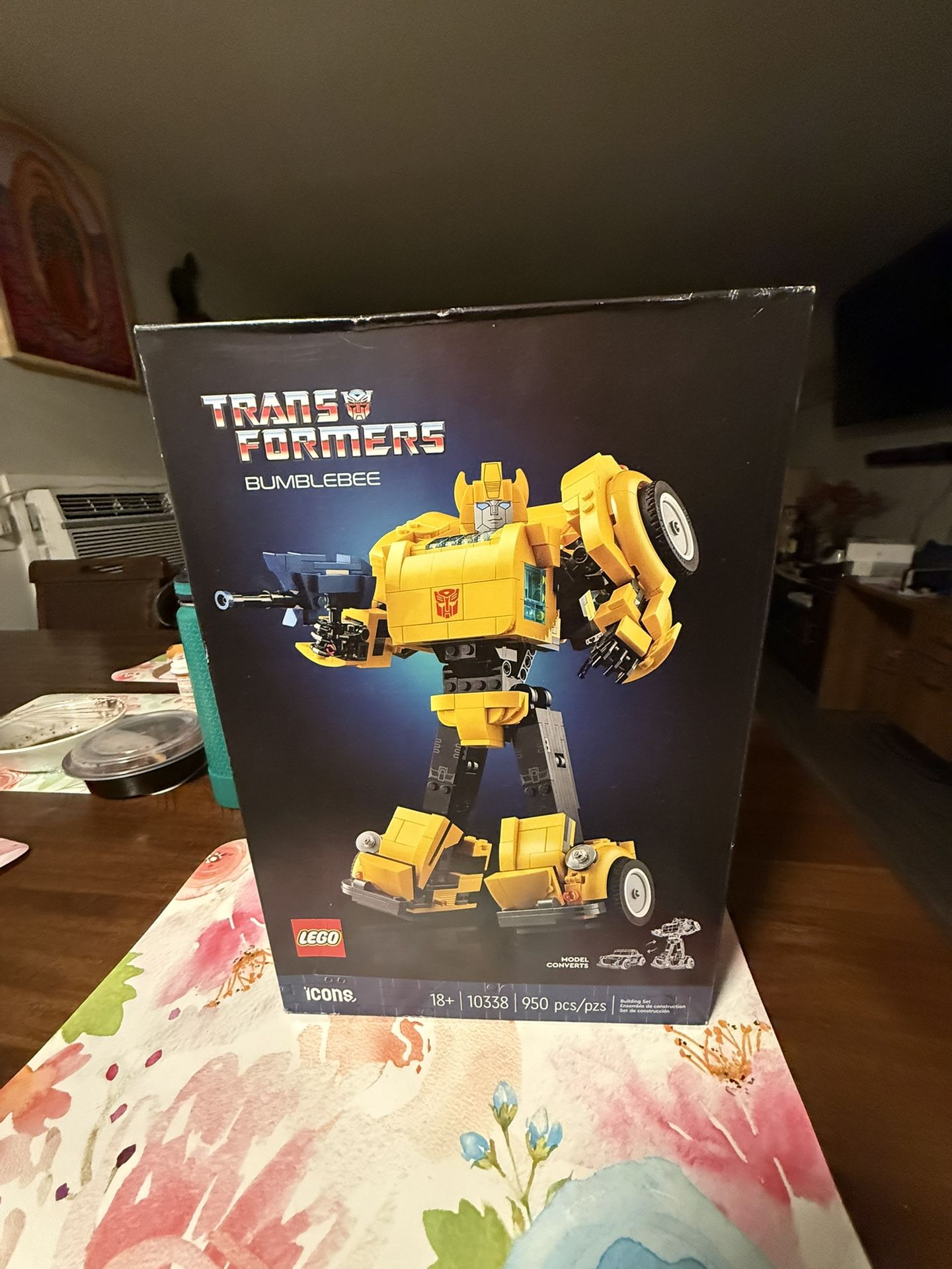Lego Icons Bumblebee Set 10338