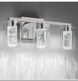 Nithusha Dimmable 3 Light Vanity Light - New In Box