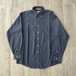 L.L. Bean Men’s Medium Wrinkle Resistant Blue Plaid Button Shirt