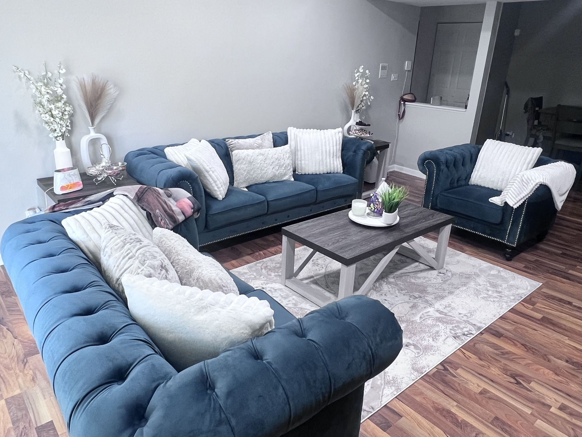 Sofa Set