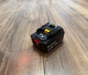 Makita 18v LXT Battery with Fuel Guage Power Tool BATTERY ONLY