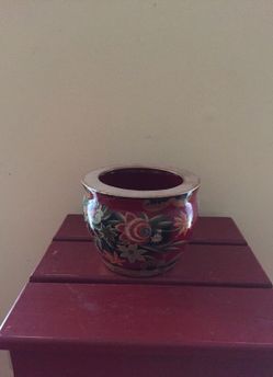 Small decorative flower pot