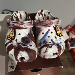 Cocoa Puffs Crocs Size J4
