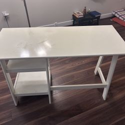 White Desk 