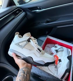 Jordan 4 White Cement Men's Size 11