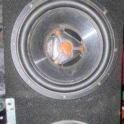 Planet audio Subwoofer 